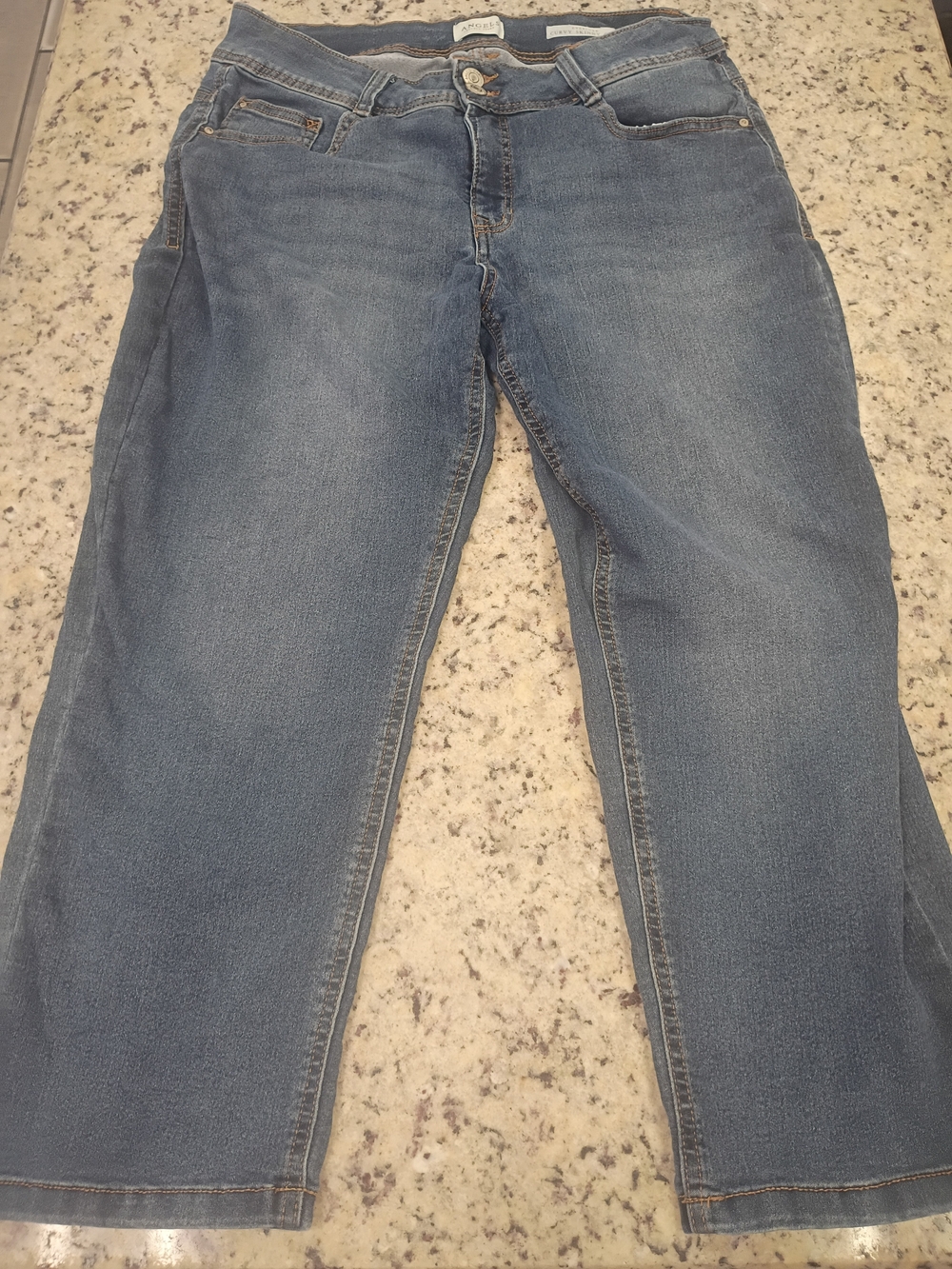 Angels Curvy Skinny Crop Jeans in Light Blue Denim